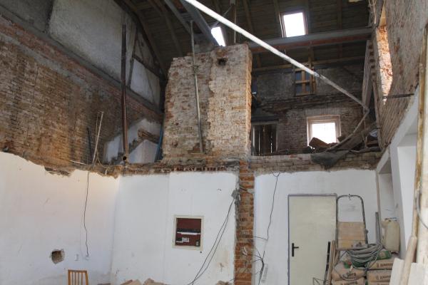 26. June 2013:
The winner of the tender, Liberec-based Regionální stavební s.r.o., has started work on the complete reconstruction and extension of our building on the Železný Brod town square.